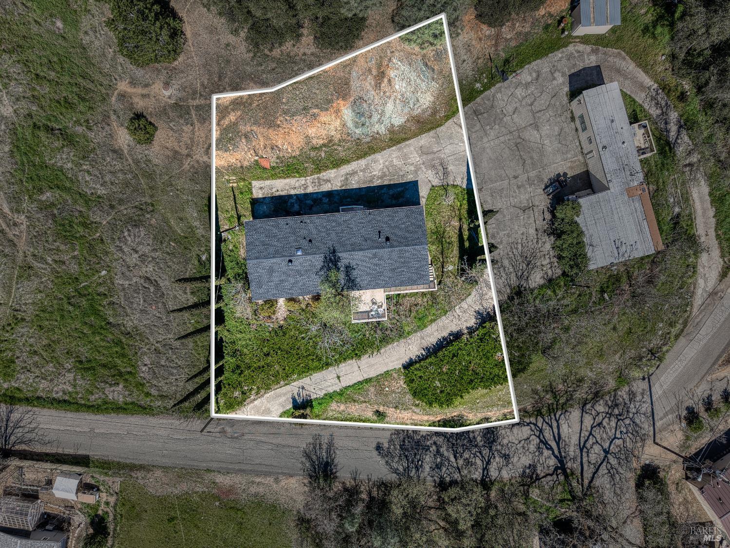 Detail Gallery Image 4 of 47 For 7047 Butte St, Nice,  CA 95464 - 3 Beds | 2 Baths