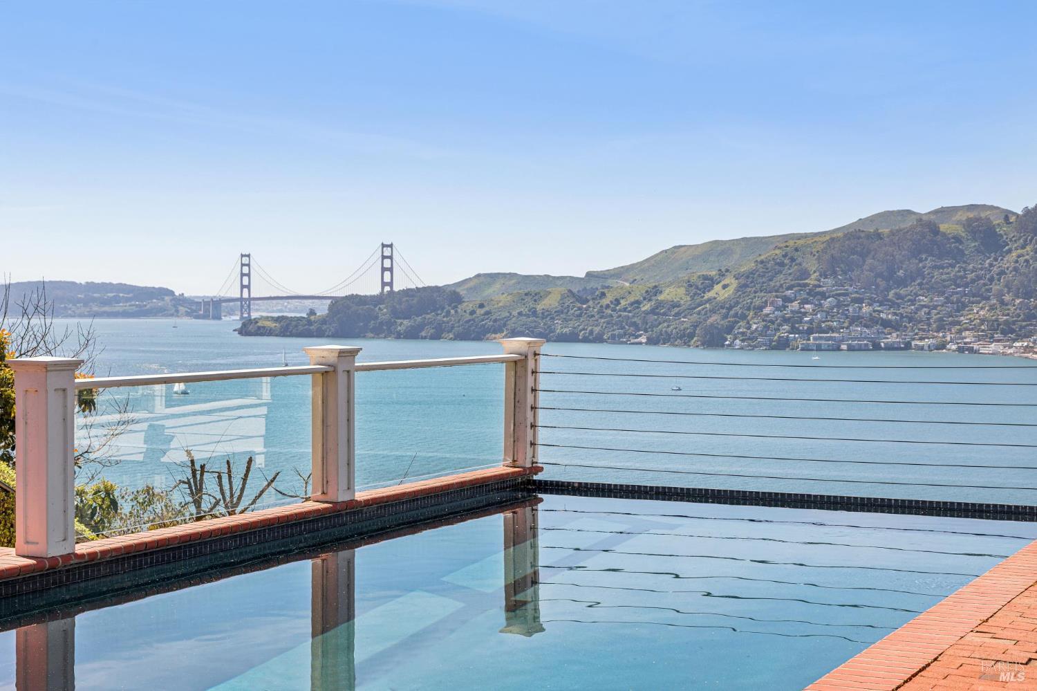 Detail Gallery Image 16 of 60 For 335 Golden Gate Ave, Belvedere,  CA 94920 - 4 Beds | 4/1 Baths