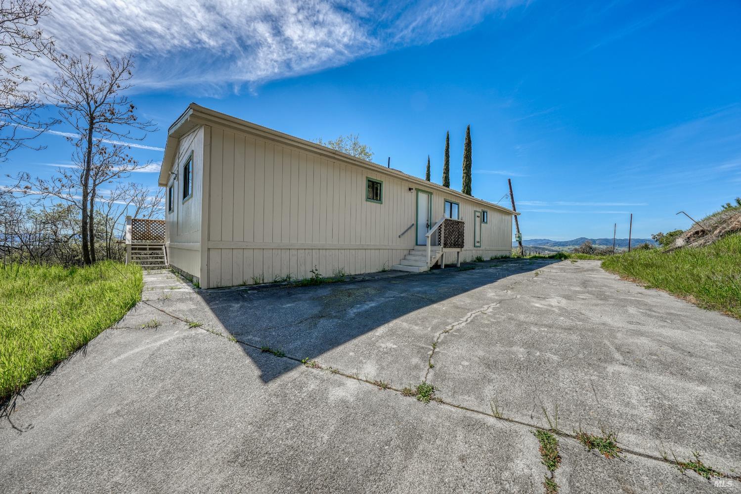 Detail Gallery Image 14 of 47 For 7047 Butte St, Nice,  CA 95464 - 3 Beds | 2 Baths