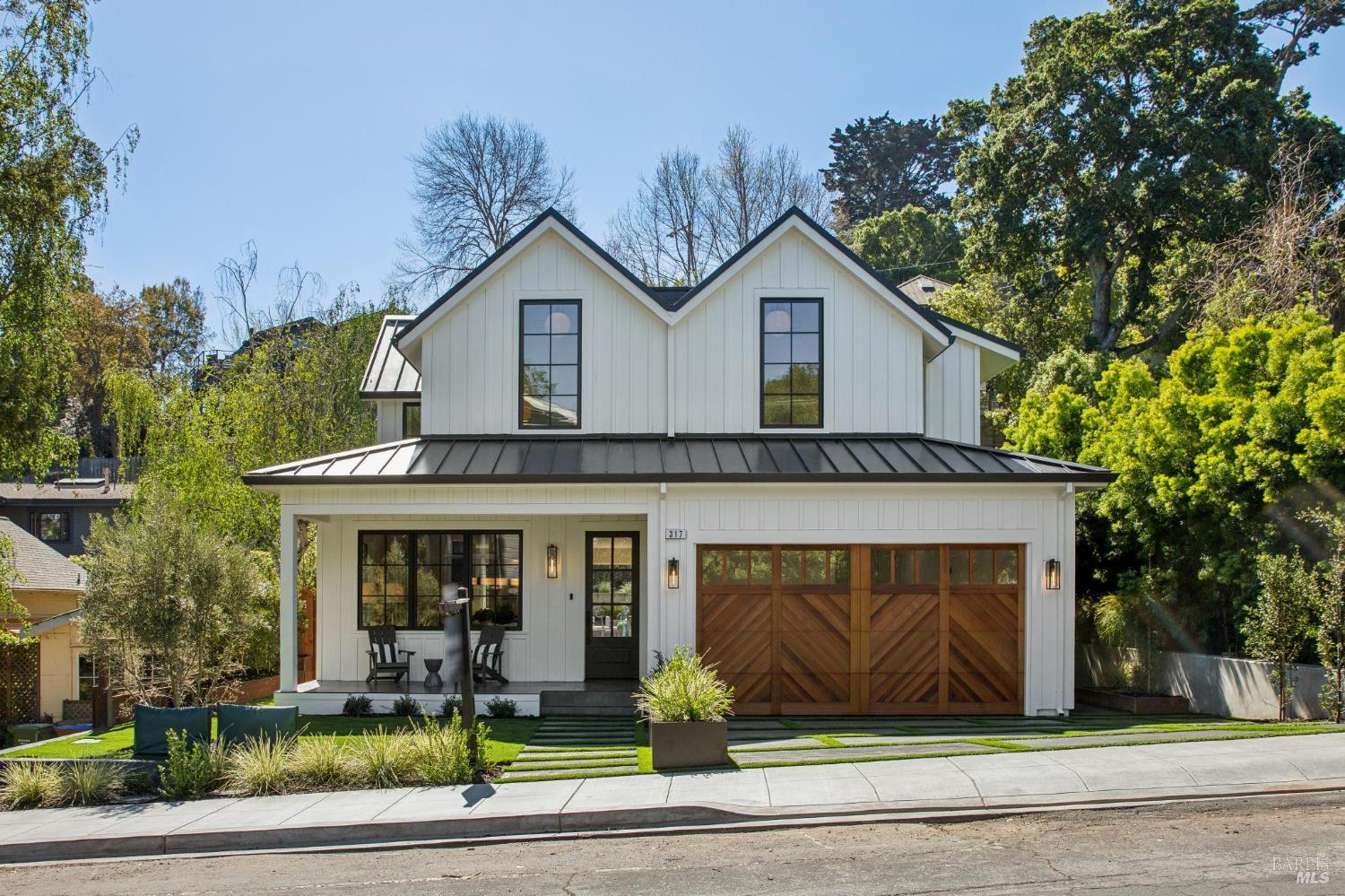 Detail Gallery Image 25 of 94 For 317 Redwood Ave, Corte Madera,  CA 94925 - 4 Beds | 3/1 Baths