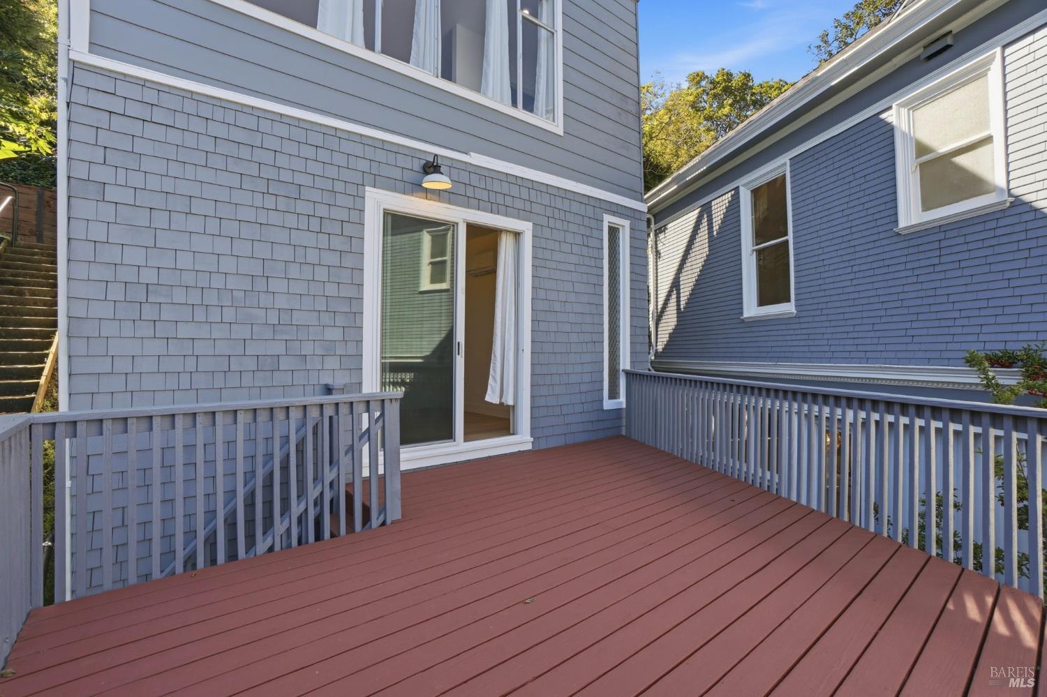 Detail Gallery Image 28 of 36 For 172 Bella Vista Ave #C,  Belvedere,  CA 94920 - 2 Beds | 2 Baths