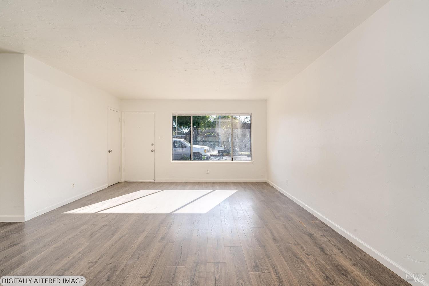 Detail Gallery Image 14 of 36 For 2559 Northcoast St, Santa Rosa,  CA 95403 - – Beds | – Baths