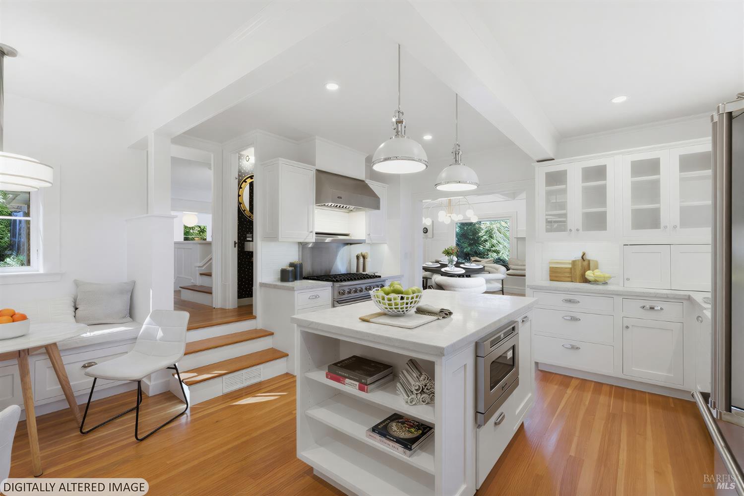 Detail Gallery Image 15 of 70 For 39 Renz Rd, Mill Valley,  CA 94941 - 3 Beds | 3/1 Baths