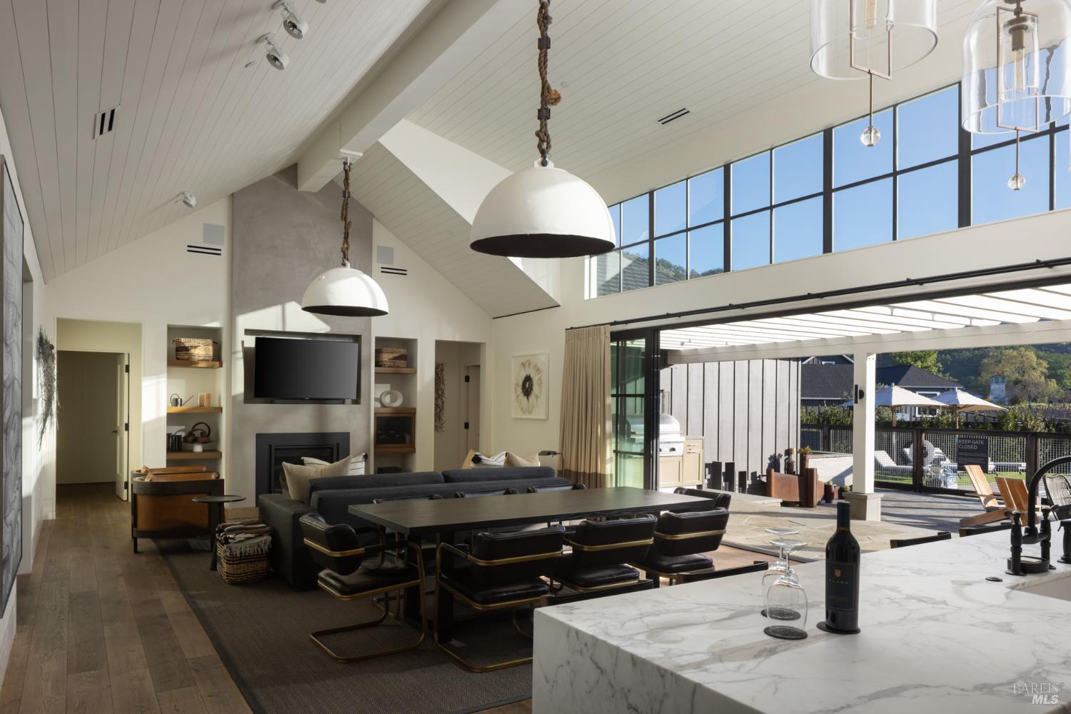 Detail Gallery Image 7 of 40 For 21 Lawley Ln, Calistoga,  CA 94515 - 4 Beds | 4/1 Baths