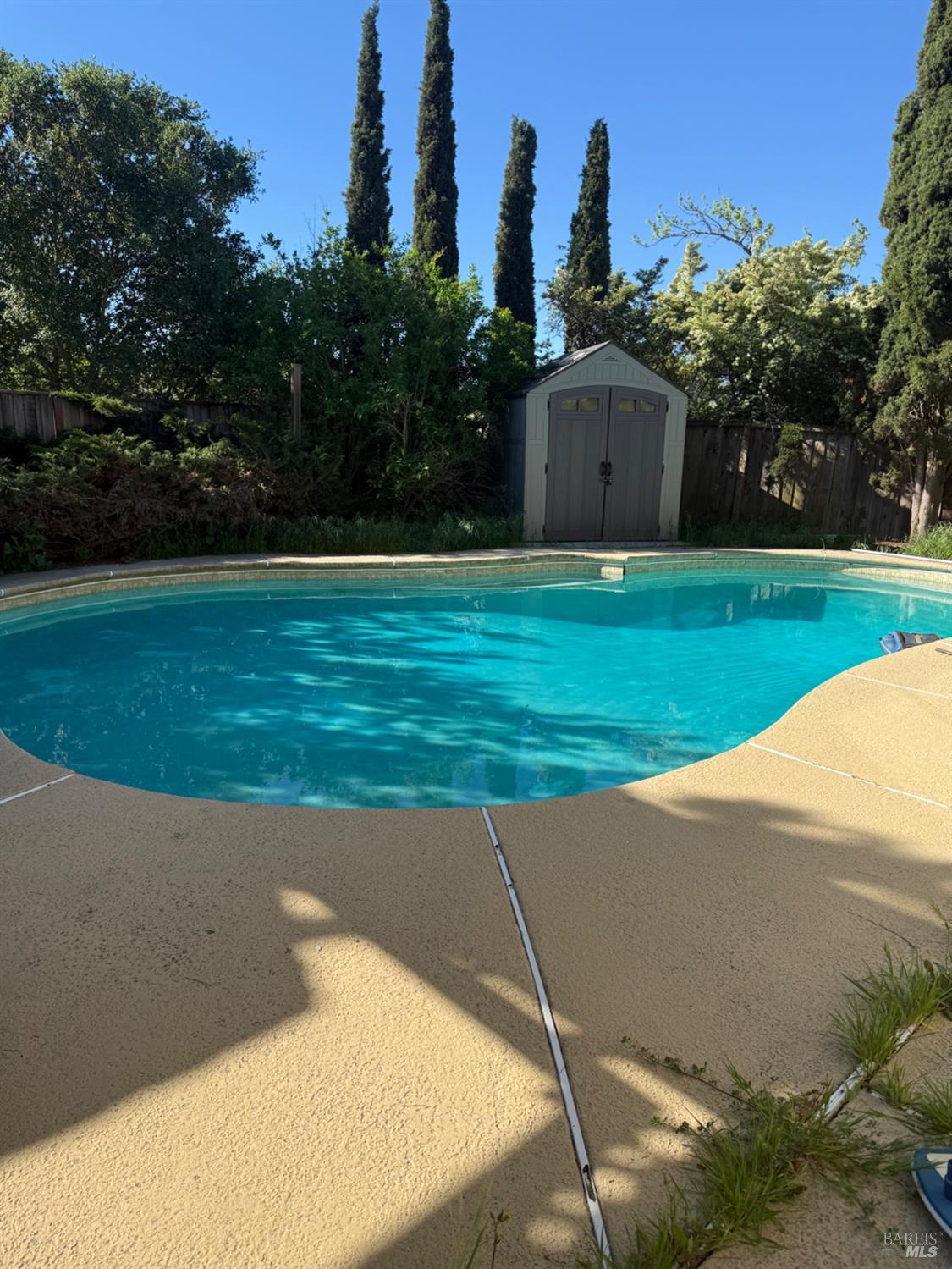 Detail Gallery Image 41 of 45 For 11 Dover Ct, Vallejo,  CA 94591 - 4 Beds | 2/1 Baths