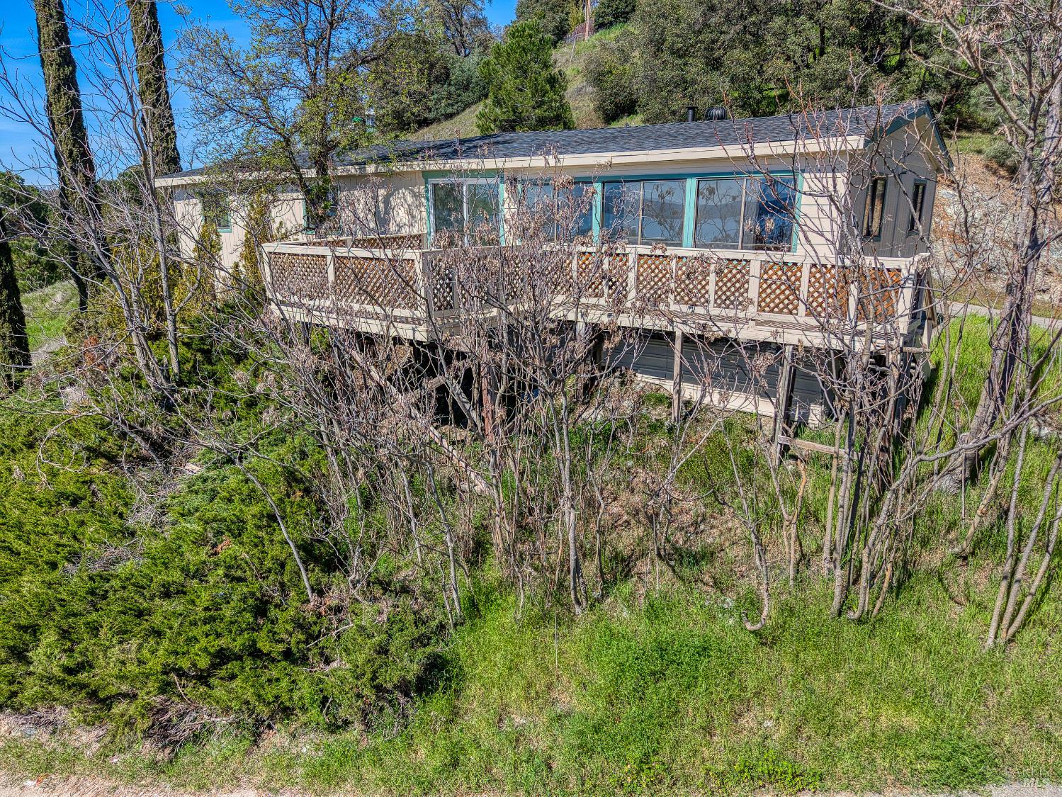 Detail Gallery Image 3 of 47 For 7047 Butte St, Nice,  CA 95464 - 3 Beds | 2 Baths