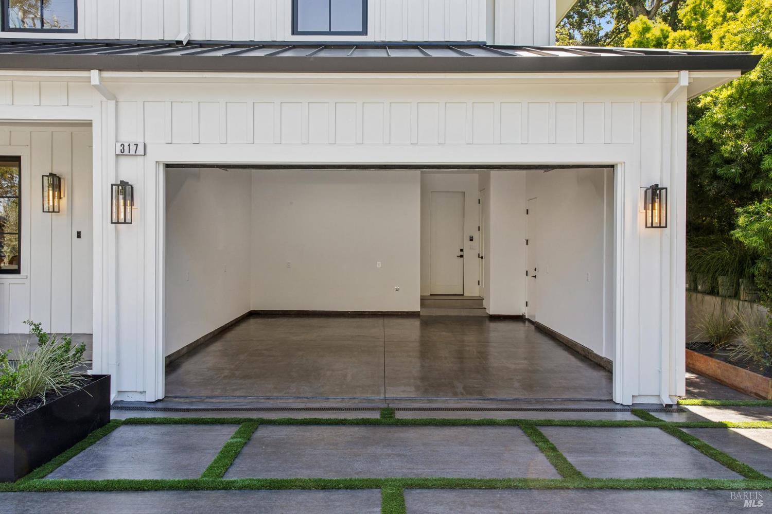 Detail Gallery Image 92 of 94 For 317 Redwood Ave, Corte Madera,  CA 94925 - 4 Beds | 3/1 Baths