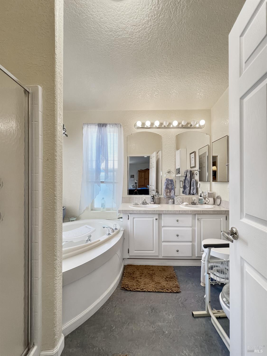 Detail Gallery Image 15 of 30 For 8169 Willow St, Windsor,  CA 95492 - 2 Beds | 2 Baths