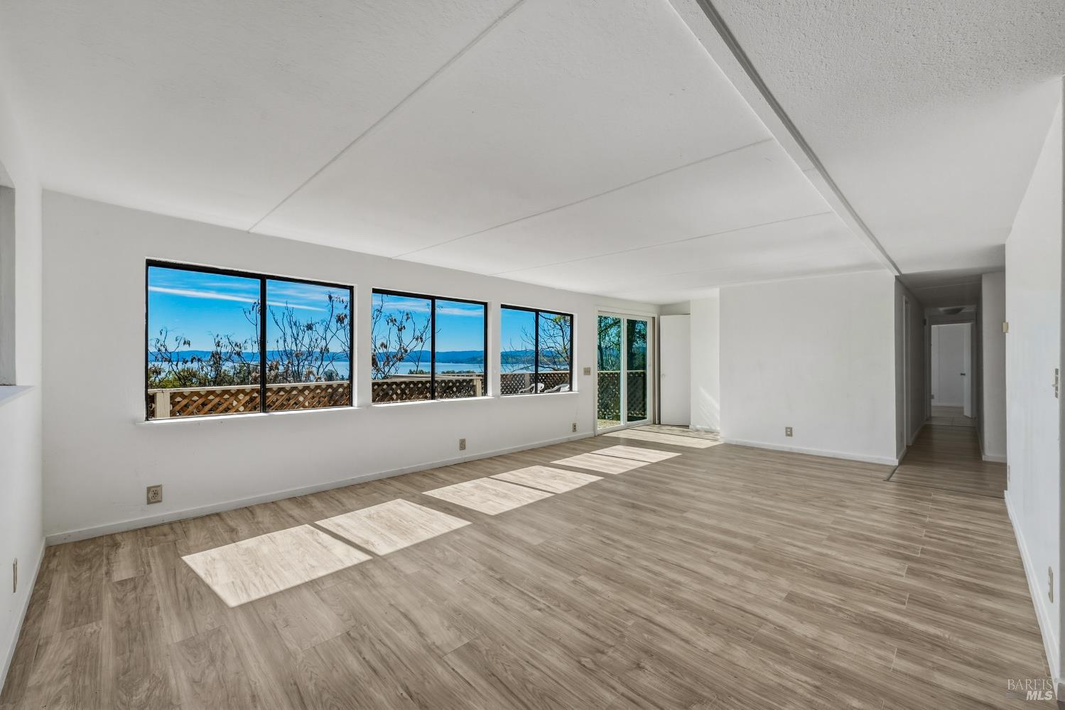 Detail Gallery Image 13 of 47 For 7047 Butte St, Nice,  CA 95464 - 3 Beds | 2 Baths