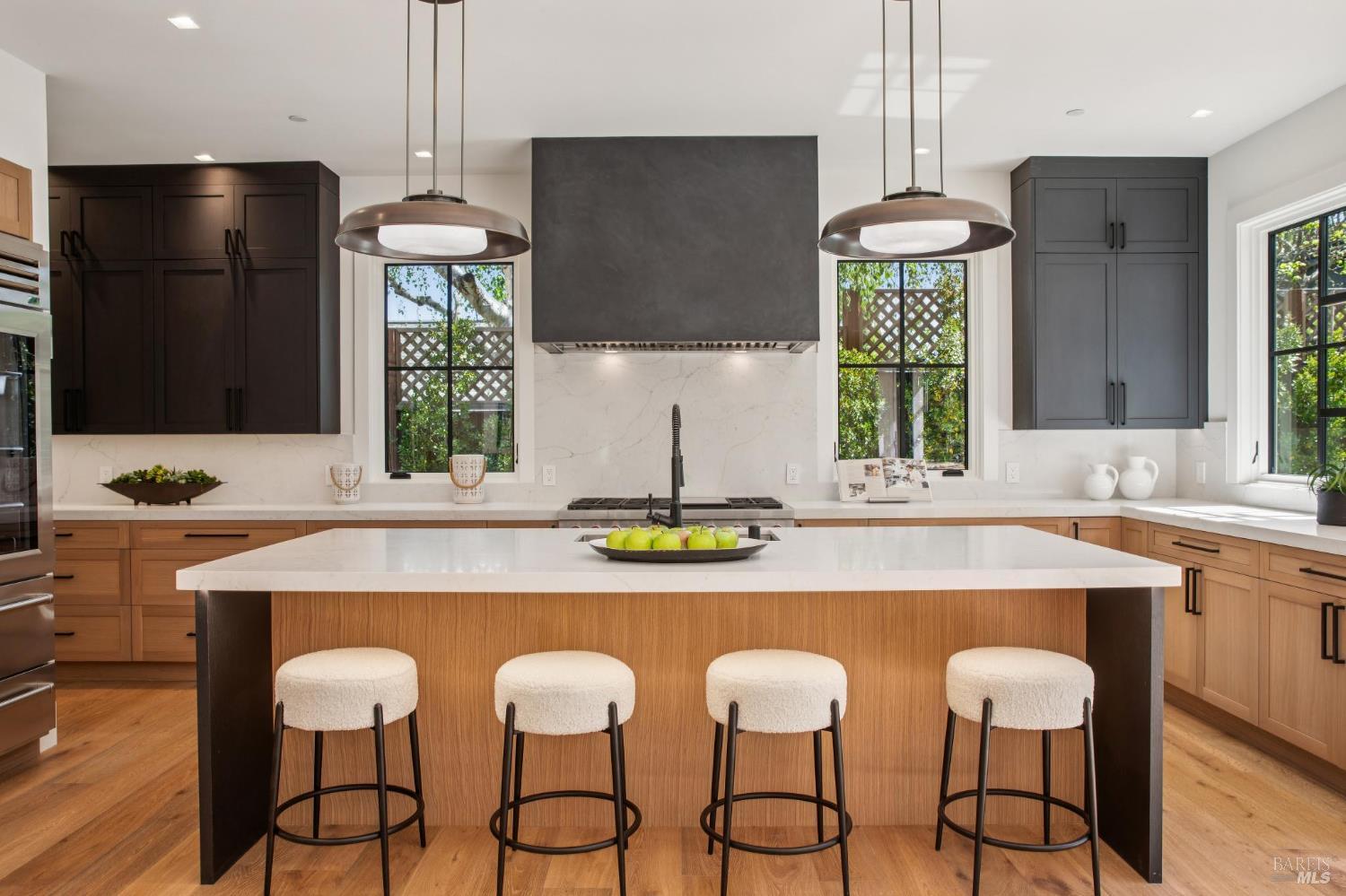 Detail Gallery Image 45 of 94 For 317 Redwood Ave, Corte Madera,  CA 94925 - 4 Beds | 3/1 Baths