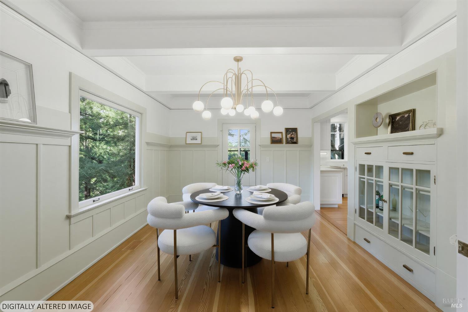 Detail Gallery Image 12 of 70 For 39 Renz Rd, Mill Valley,  CA 94941 - 3 Beds | 3/1 Baths