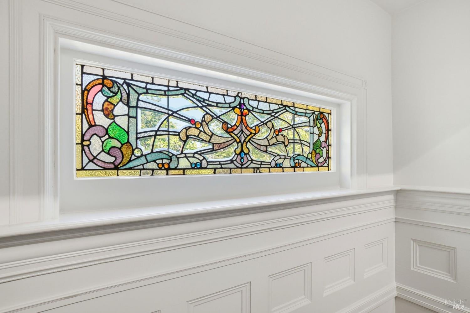 Detail Gallery Image 21 of 98 For 172 Bella Vista Ave a,  Belvedere,  CA 94920 - 4 Beds | 4/1 Baths