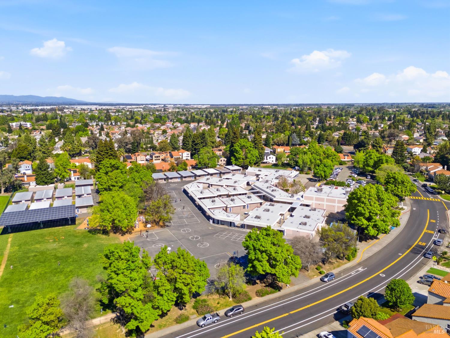 Detail Gallery Image 66 of 68 For 736 Notre Dame Dr, Vacaville,  CA 95687 - 4 Beds | 2 Baths