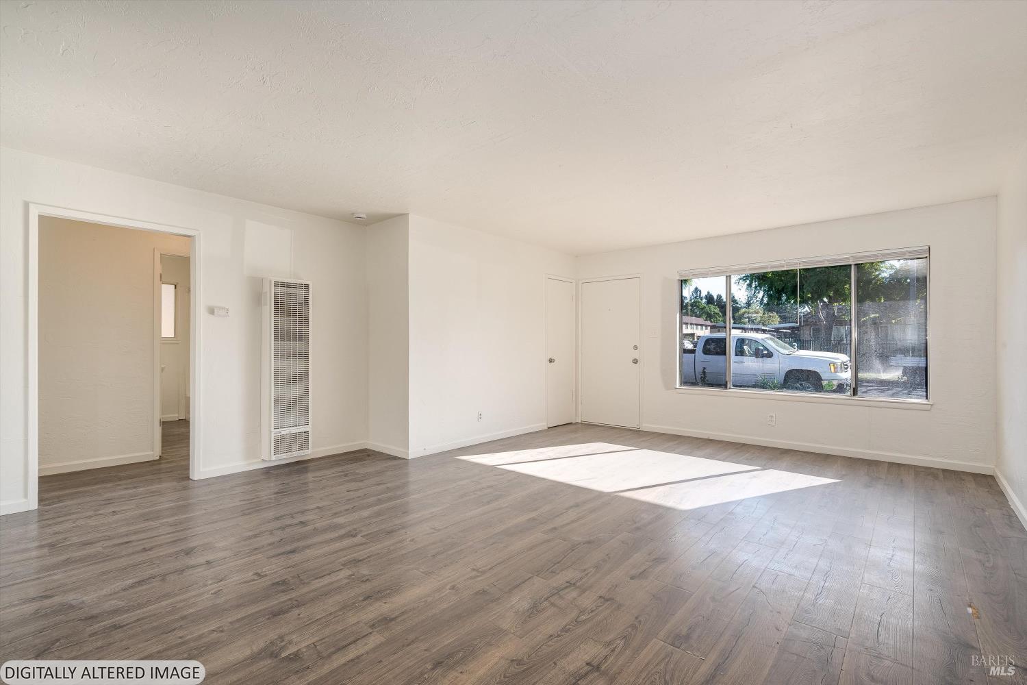 Detail Gallery Image 11 of 36 For 2559 Northcoast St, Santa Rosa,  CA 95403 - – Beds | – Baths