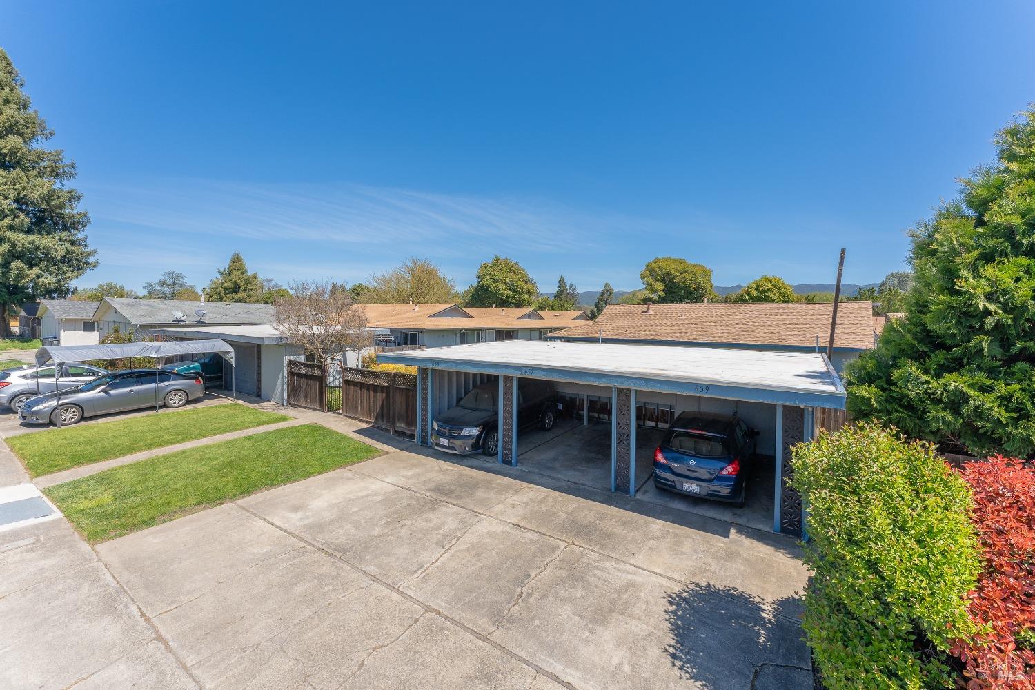 Detail Gallery Image 11 of 39 For 649 Leslie St, Ukiah,  CA 95482 - – Beds | – Baths