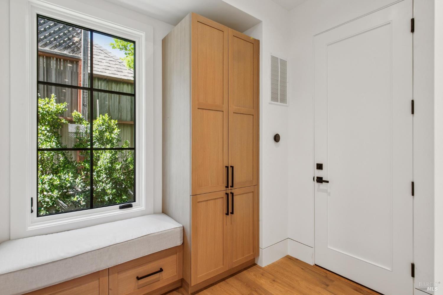 Detail Gallery Image 55 of 94 For 317 Redwood Ave, Corte Madera,  CA 94925 - 4 Beds | 3/1 Baths