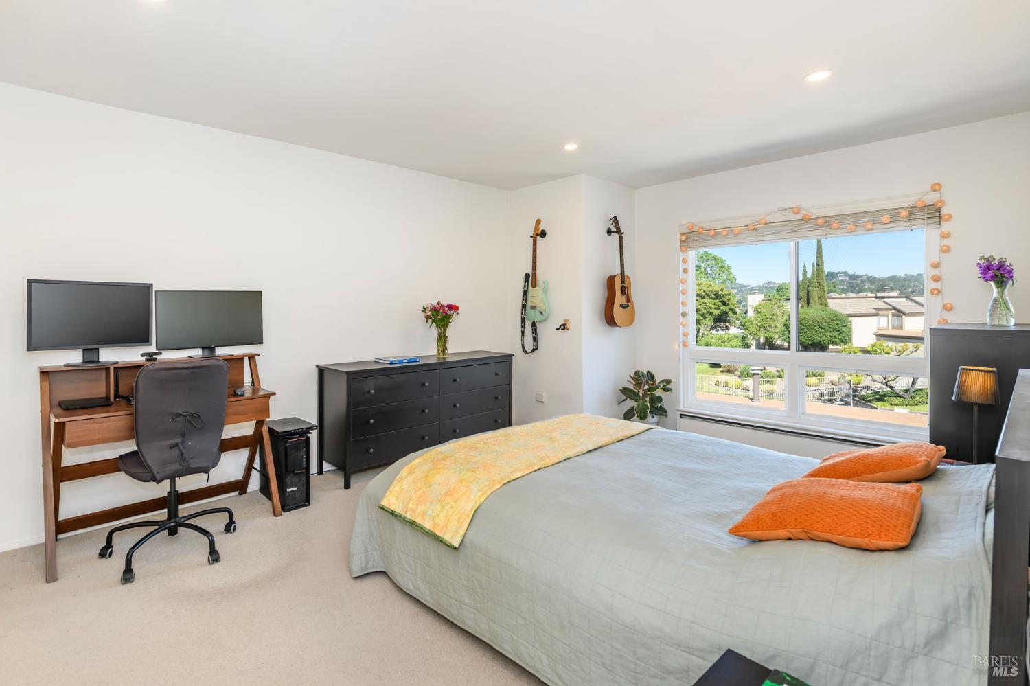 Detail Gallery Image 17 of 30 For 78 Corte Oriental Unkn, Greenbrae,  CA 94904 - 2 Beds | 1/1 Baths