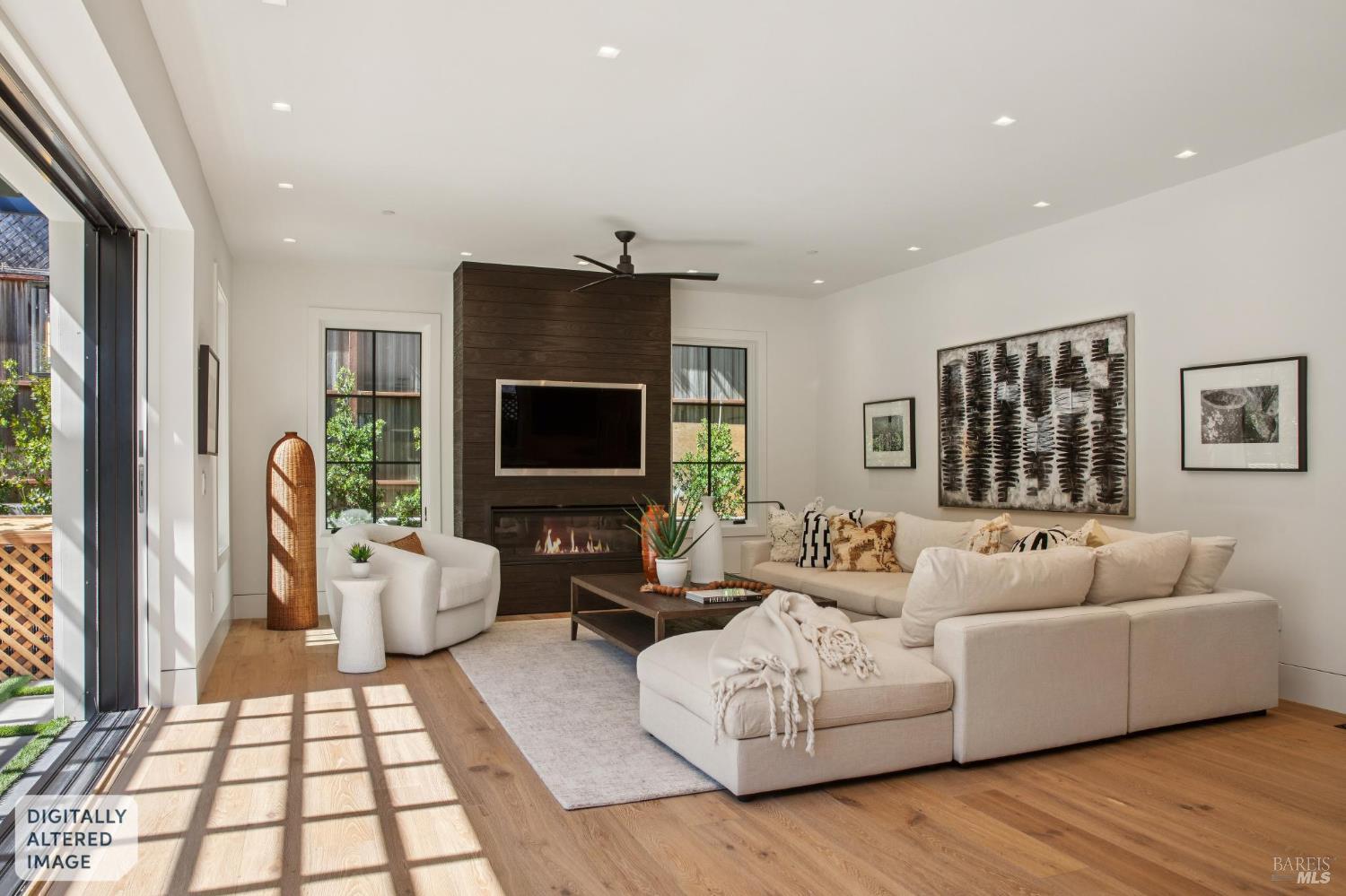 Detail Gallery Image 6 of 94 For 317 Redwood Ave, Corte Madera,  CA 94925 - 4 Beds | 3/1 Baths