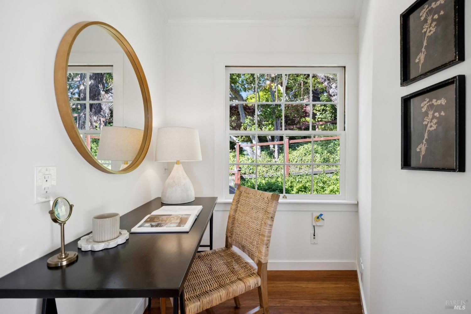 Detail Gallery Image 9 of 36 For 152 Almonte Blvd, Mill Valley,  CA 94941 - 3 Beds | 3 Baths