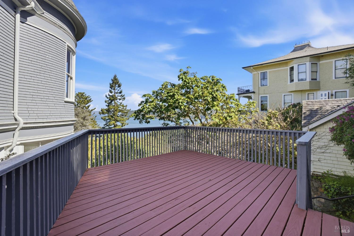 Detail Gallery Image 26 of 36 For 172 Bella Vista Ave #C,  Belvedere,  CA 94920 - 2 Beds | 2 Baths