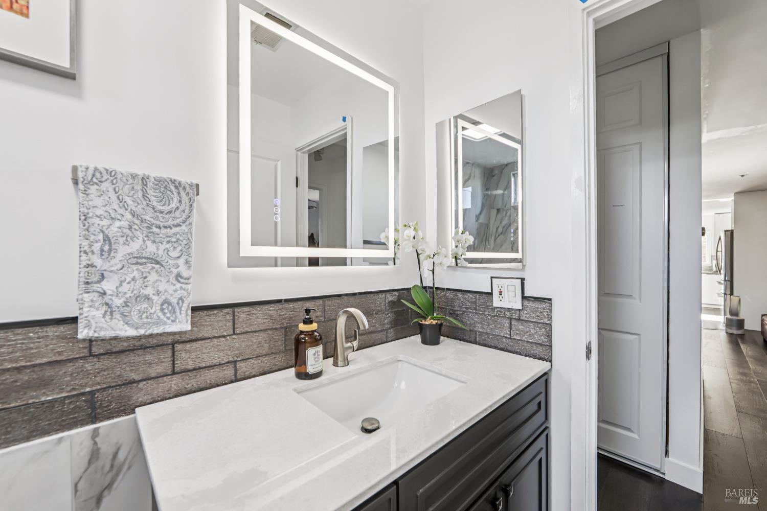 Detail Gallery Image 40 of 87 For 212 Eaton Ct, Benicia,  CA 94510 - 3 Beds | 2 Baths