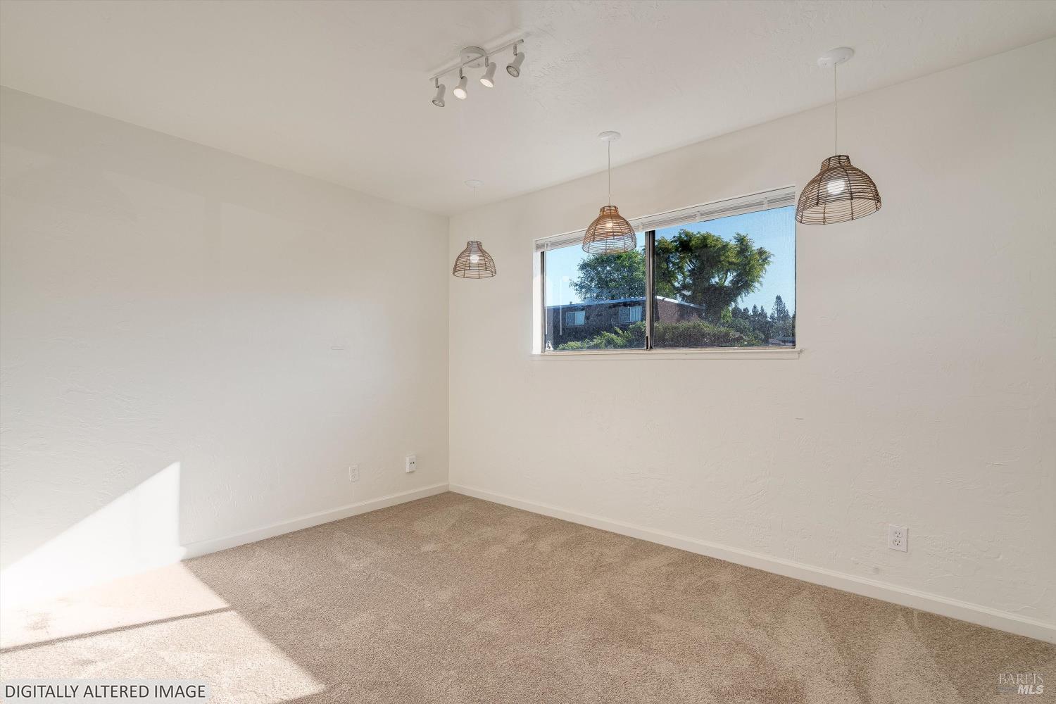 Detail Gallery Image 22 of 36 For 2559 Northcoast St, Santa Rosa,  CA 95403 - – Beds | – Baths