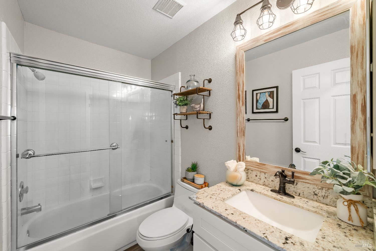 Detail Gallery Image 40 of 68 For 736 Notre Dame Dr, Vacaville,  CA 95687 - 4 Beds | 2 Baths