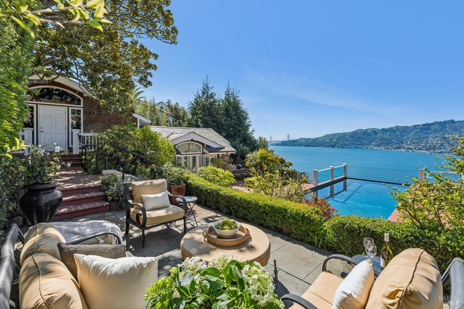 Detail Gallery Image 21 of 60 For 335 Golden Gate Ave, Belvedere,  CA 94920 - 4 Beds | 4/1 Baths