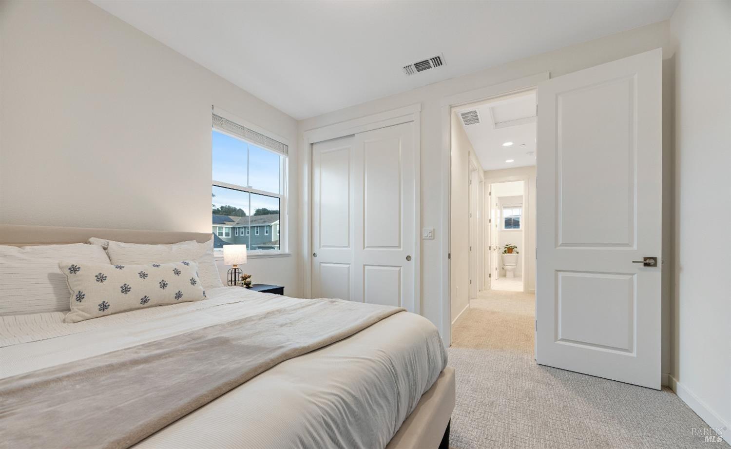 Detail Gallery Image 29 of 30 For 1747 Linden Ln, Santa Rosa,  CA 95404 - 3 Beds | 2/1 Baths