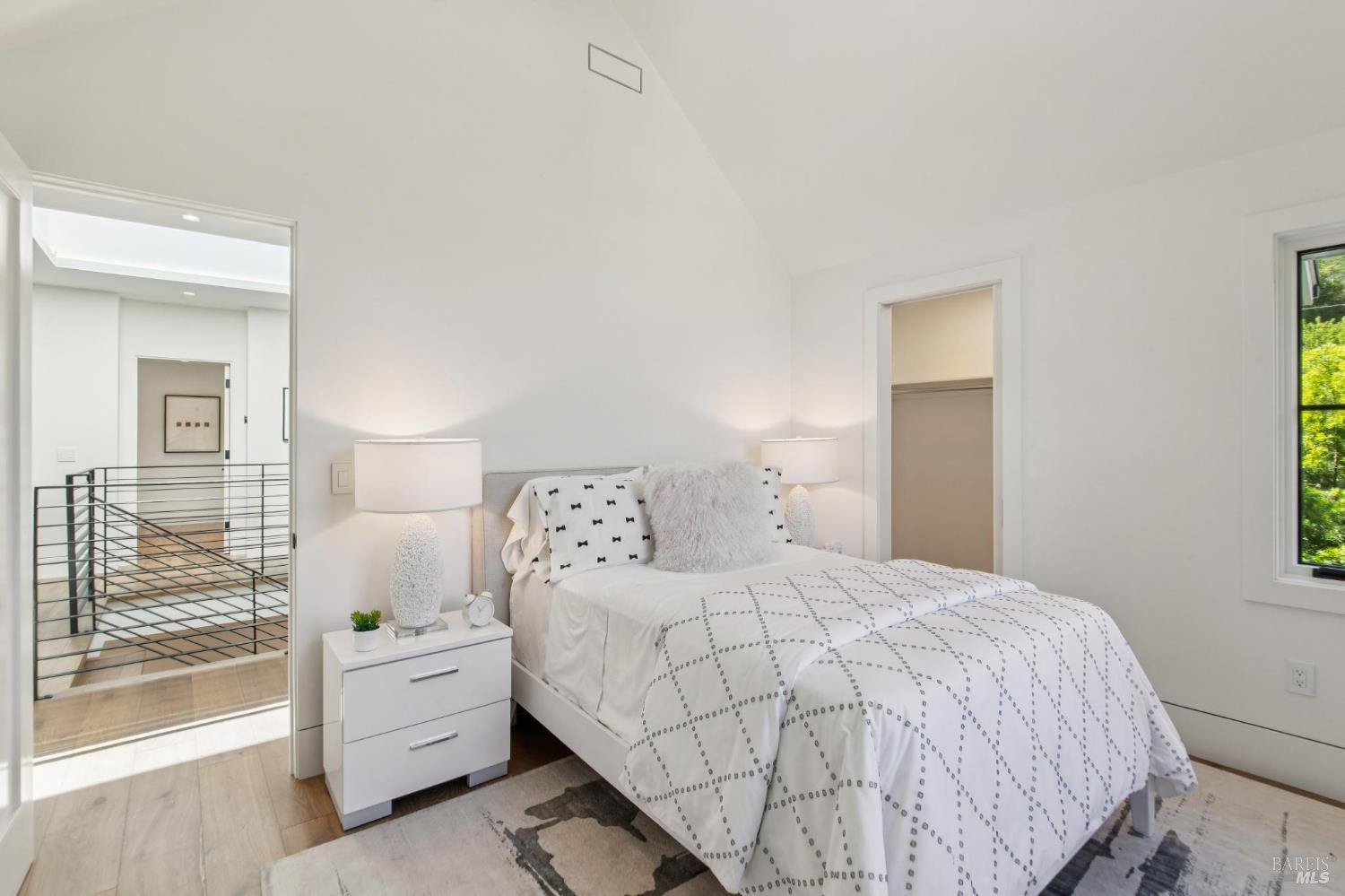 Detail Gallery Image 79 of 94 For 317 Redwood Ave, Corte Madera,  CA 94925 - 4 Beds | 3/1 Baths