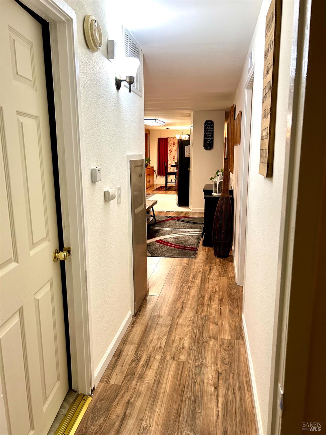 Detail Gallery Image 12 of 28 For 314 San Marcus Dr, Vallejo,  CA 94590 - 3 Beds | 2 Baths