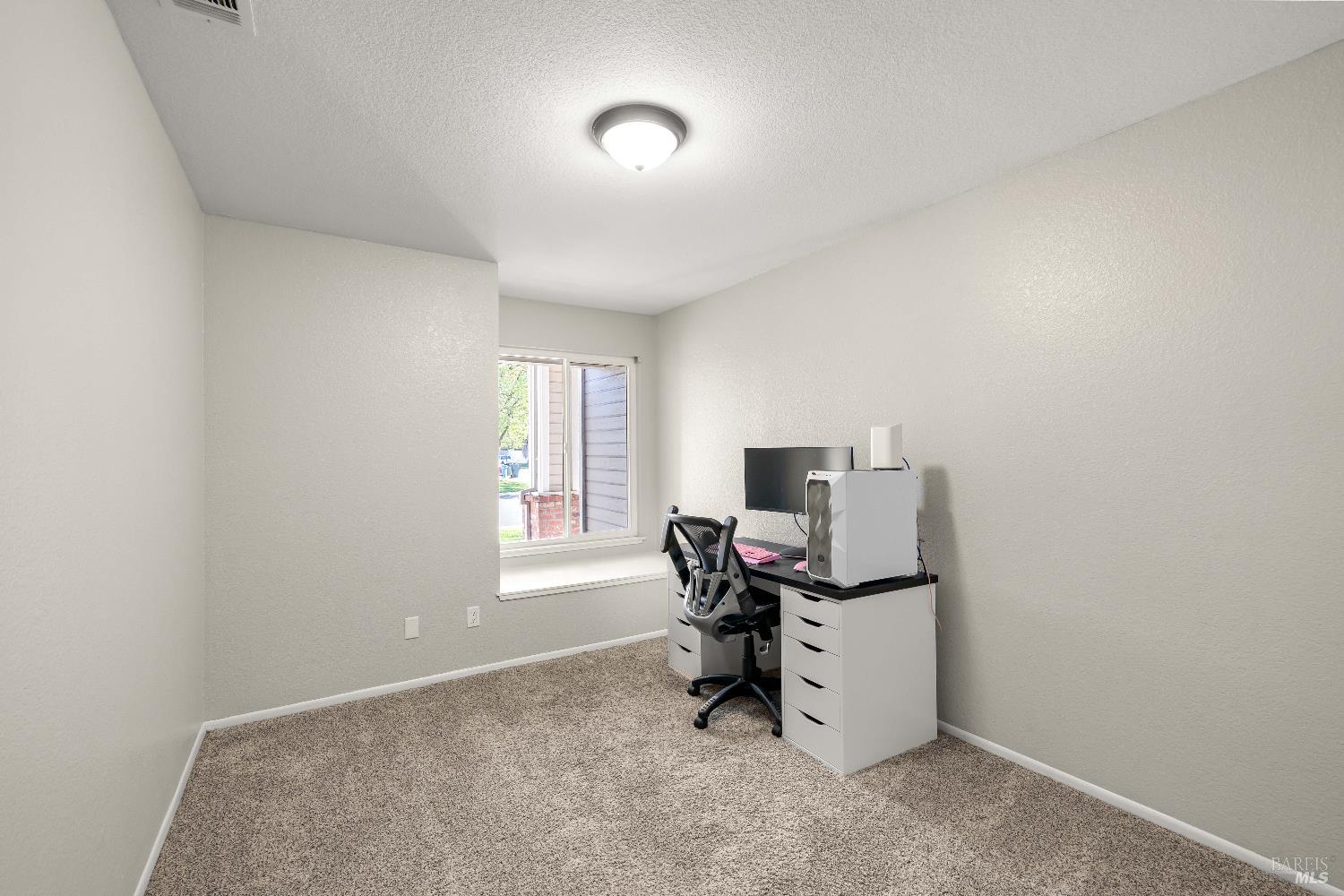 Detail Gallery Image 45 of 68 For 736 Notre Dame Dr, Vacaville,  CA 95687 - 4 Beds | 2 Baths