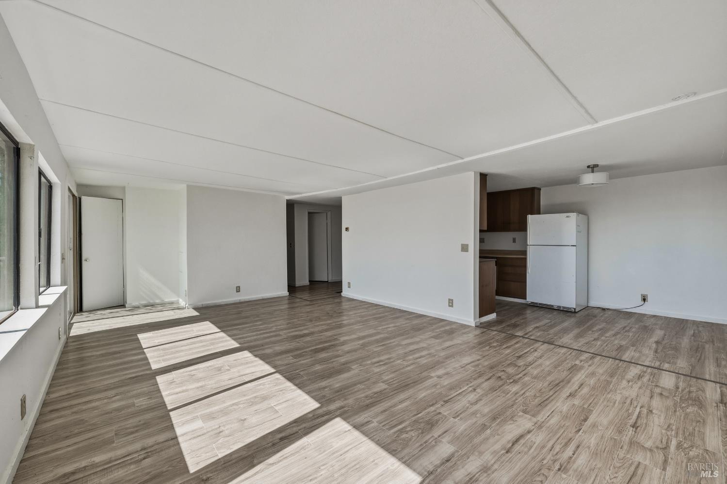 Detail Gallery Image 10 of 47 For 7047 Butte St, Nice,  CA 95464 - 3 Beds | 2 Baths