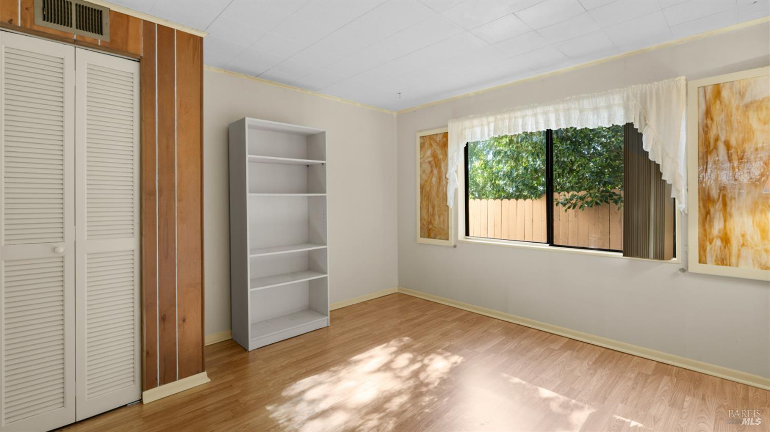 Detail Gallery Image 54 of 83 For 1104 Birch Dr, Petaluma,  CA 94952 - 5 Beds | 2 Baths