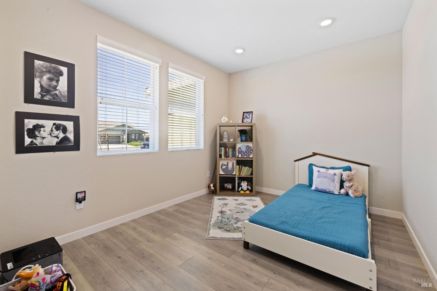 Detail Gallery Image 10 of 54 For 625 Peony Ct, Dixon,  CA 95620 - 3 Beds | 2 Baths