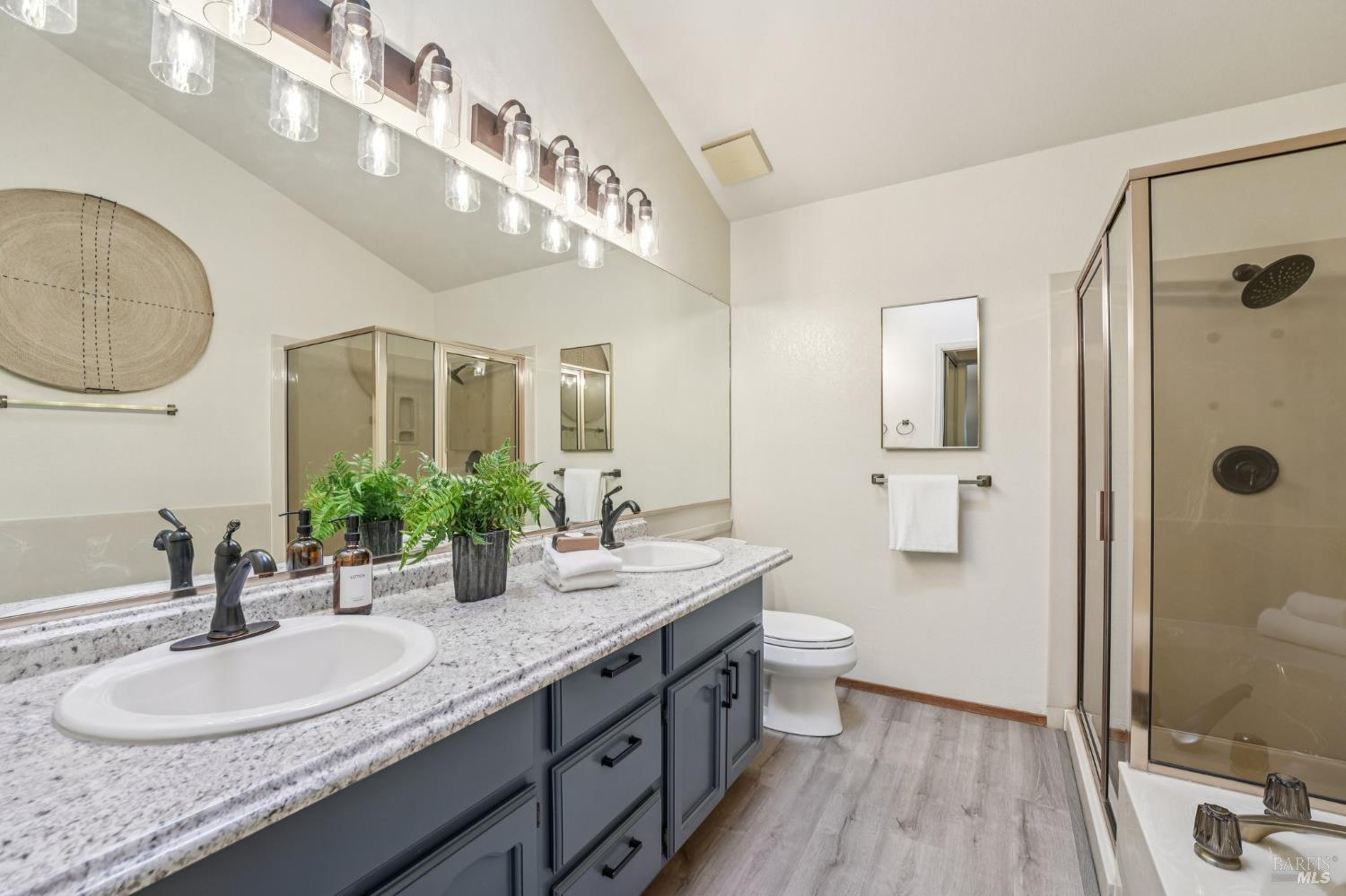 Detail Gallery Image 29 of 67 For 22 Saint Matthews Ct, Sonoma,  CA 95476 - 2 Beds | 2 Baths
