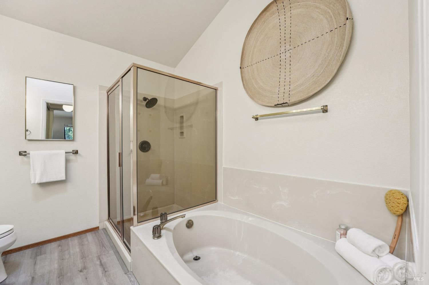 Detail Gallery Image 30 of 67 For 22 Saint Matthews Ct, Sonoma,  CA 95476 - 2 Beds | 2 Baths