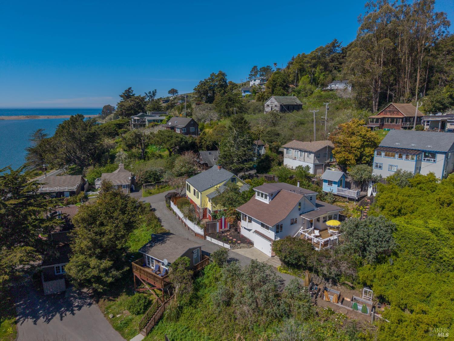 Detail Gallery Image 60 of 65 For 9500 El Camino Aly, Jenner,  CA 95450 - 2 Beds | 2 Baths