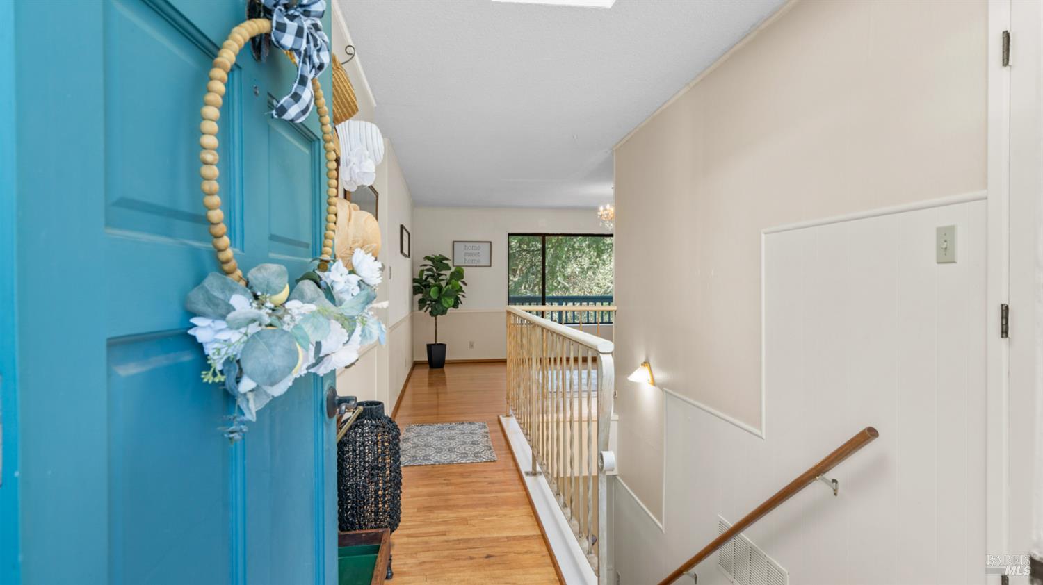 Detail Gallery Image 6 of 83 For 1104 Birch Dr, Petaluma,  CA 94952 - 5 Beds | 2 Baths