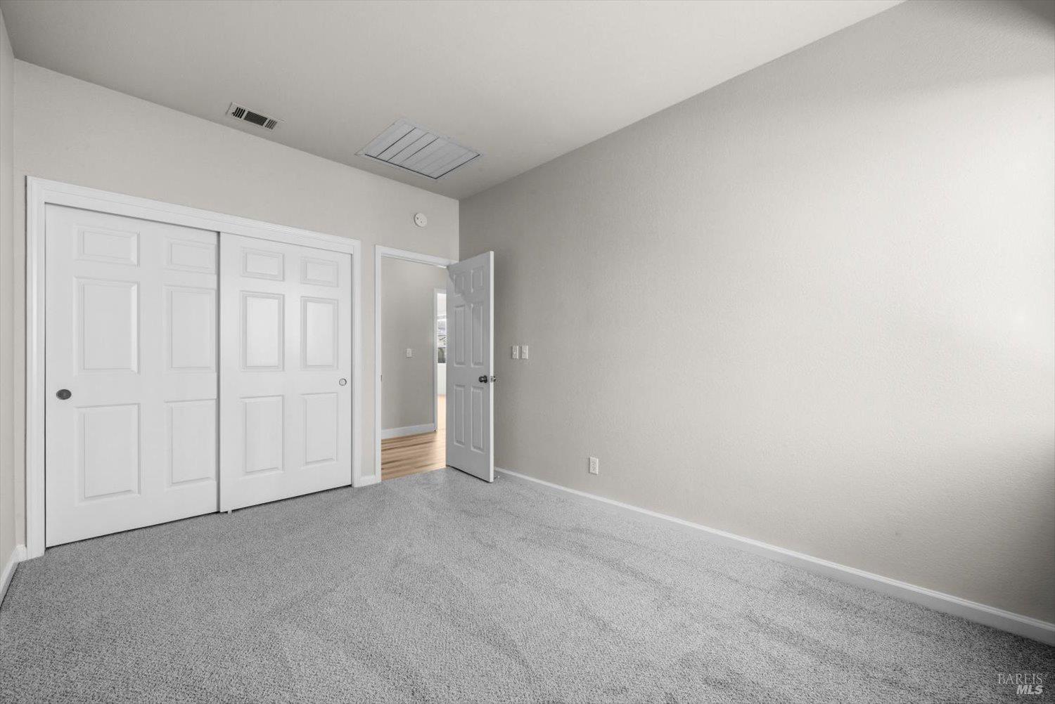 Detail Gallery Image 33 of 58 For 212 Laurelwood Way, Vacaville,  CA 95687 - 3 Beds | 2 Baths