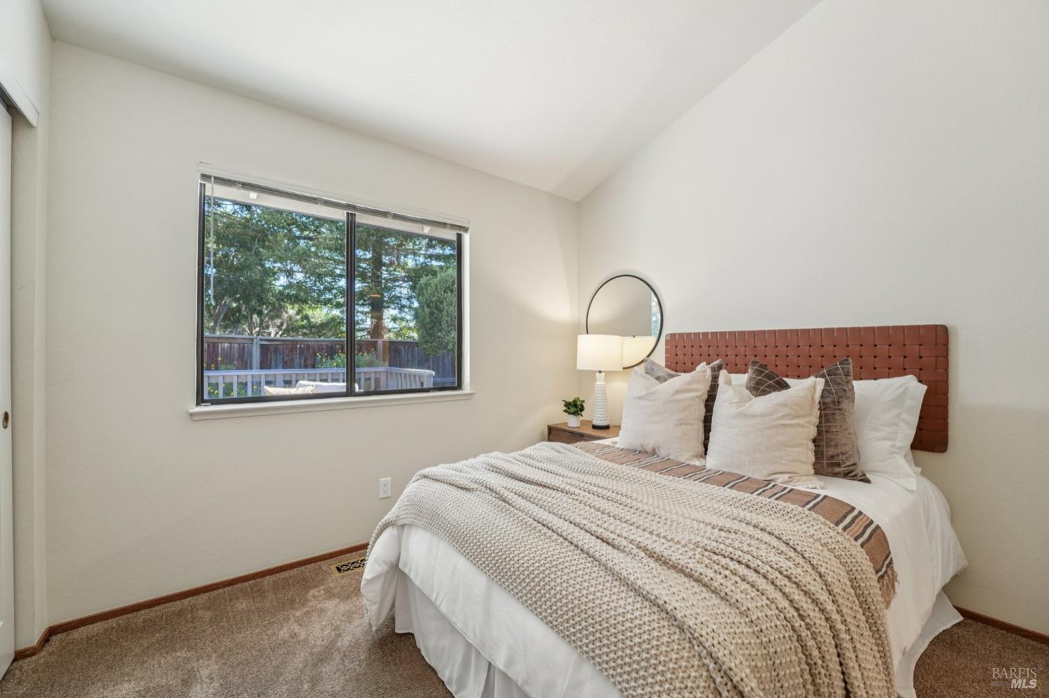 Detail Gallery Image 36 of 67 For 22 Saint Matthews Ct, Sonoma,  CA 95476 - 2 Beds | 2 Baths