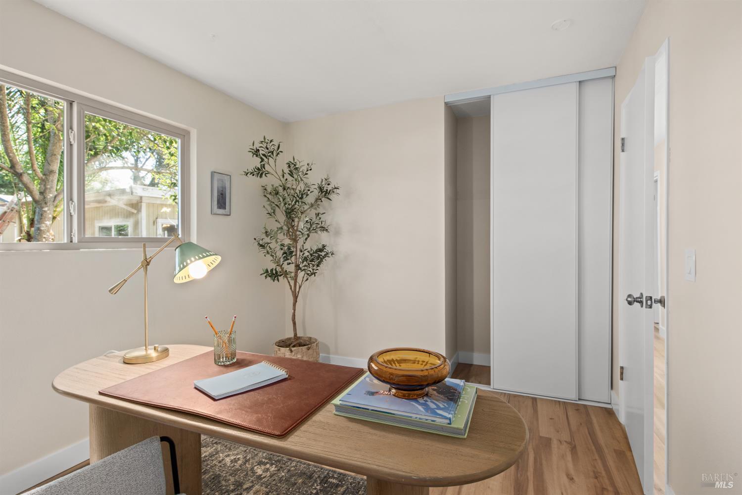 Detail Gallery Image 7 of 37 For 1521 Ditty Ave, Santa Rosa,  CA 95403 - 3 Beds | 2 Baths