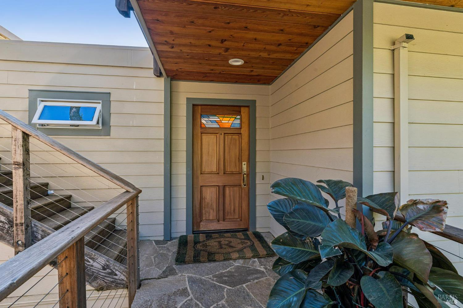 Detail Gallery Image 4 of 63 For 10 Elkhorn Way, San Anselmo,  CA 94960 - 4 Beds | 3 Baths