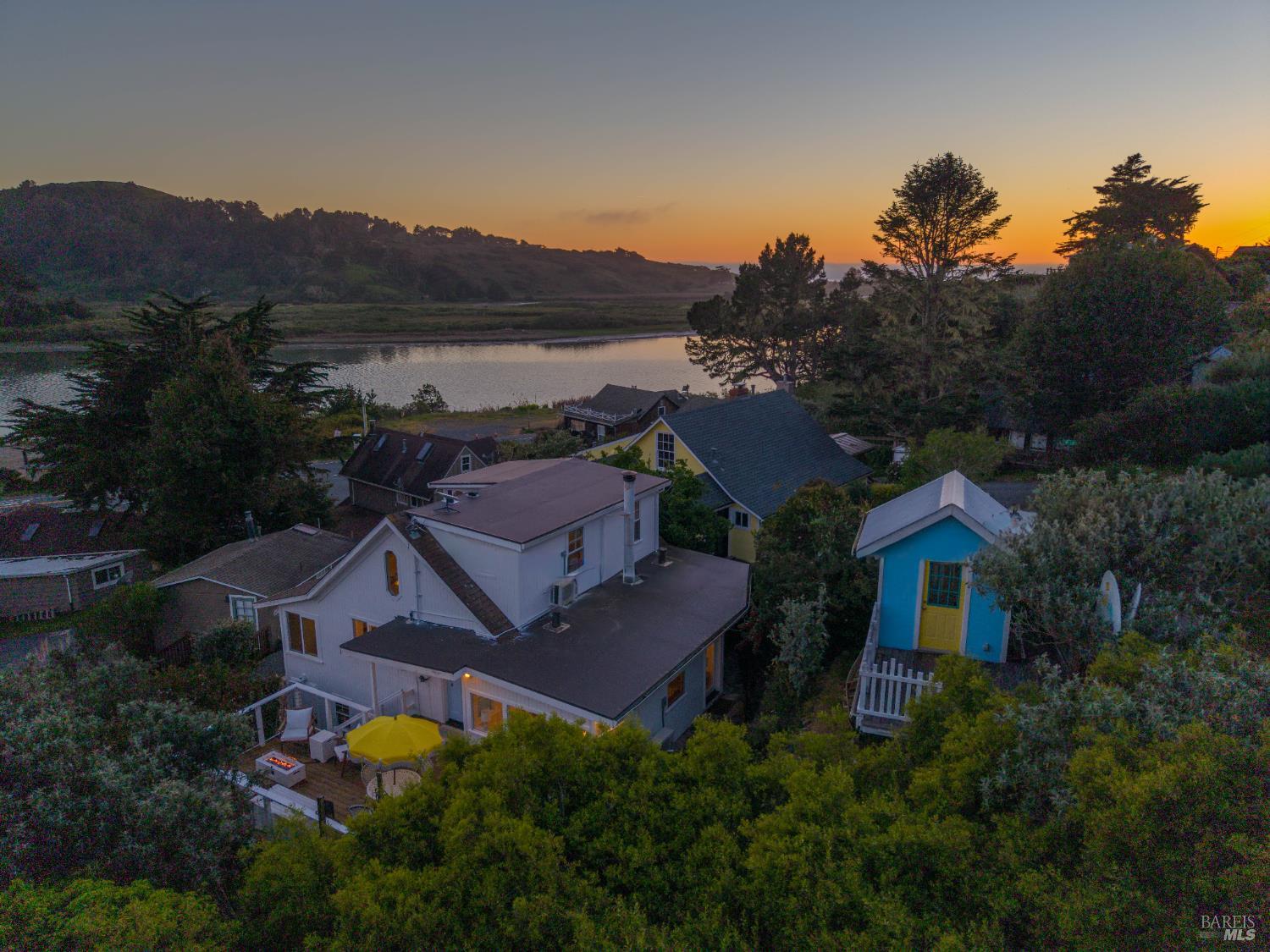 Detail Gallery Image 46 of 65 For 9500 El Camino Aly, Jenner,  CA 95450 - 2 Beds | 2 Baths