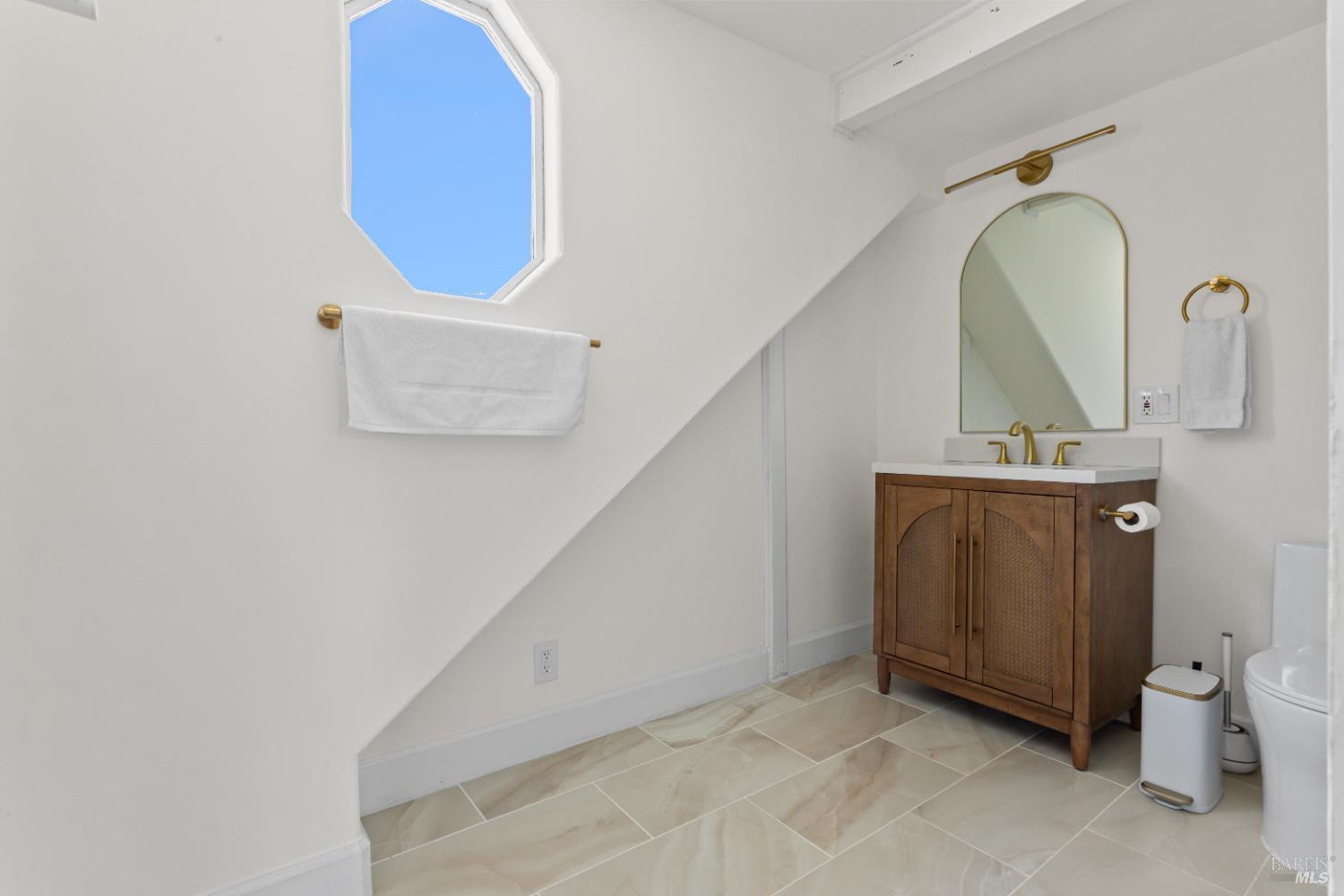 Detail Gallery Image 25 of 65 For 9500 El Camino Aly, Jenner,  CA 95450 - 2 Beds | 2 Baths
