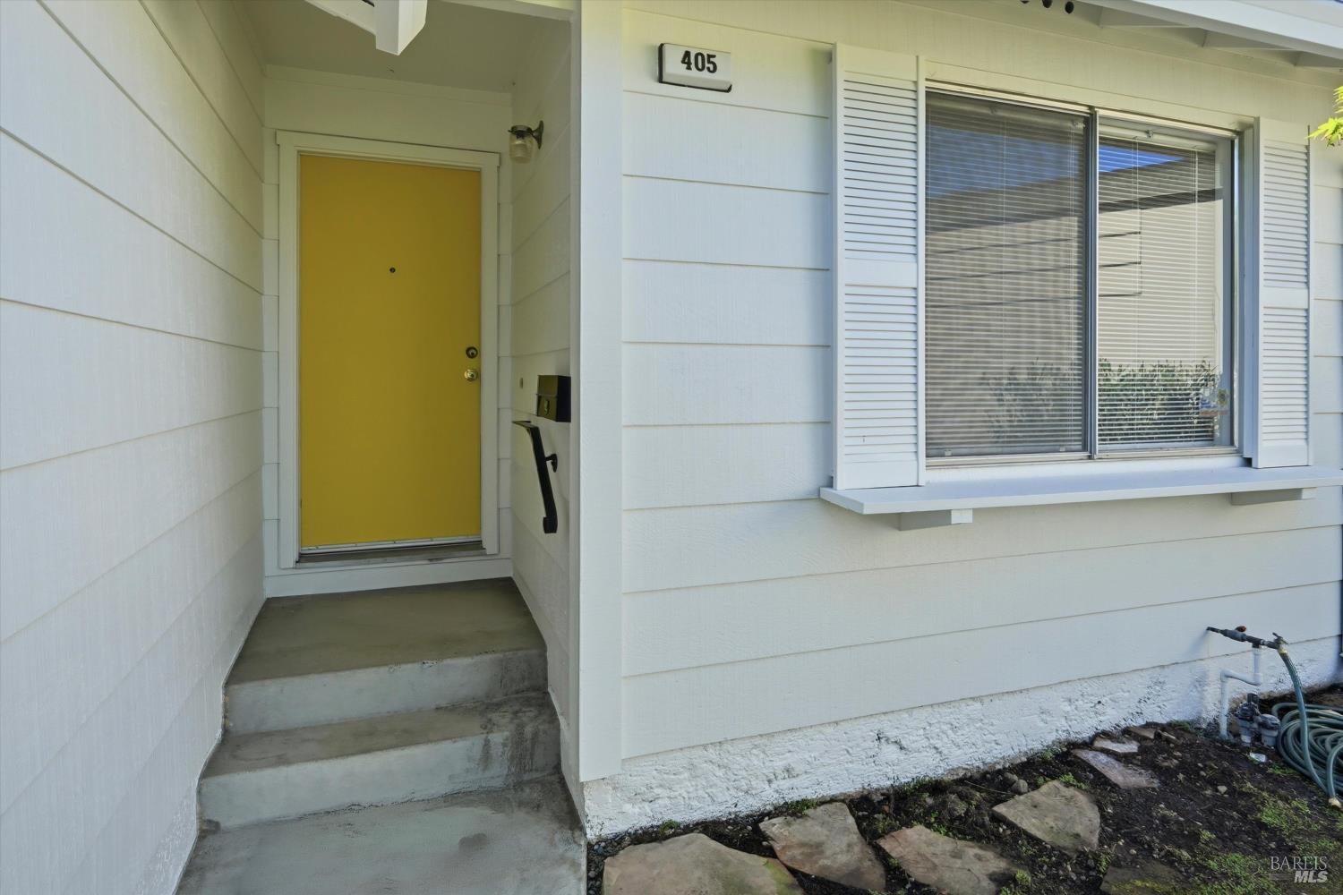 Detail Gallery Image 26 of 28 For 405 Korbel Pl, Santa Rosa,  CA 95409 - 3 Beds | 2 Baths