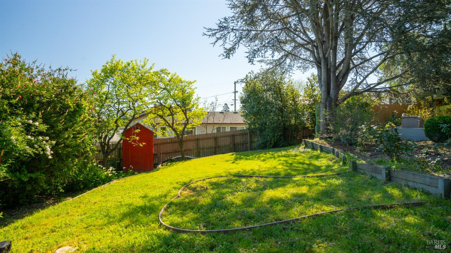 Detail Gallery Image 63 of 83 For 1104 Birch Dr, Petaluma,  CA 94952 - 5 Beds | 2 Baths