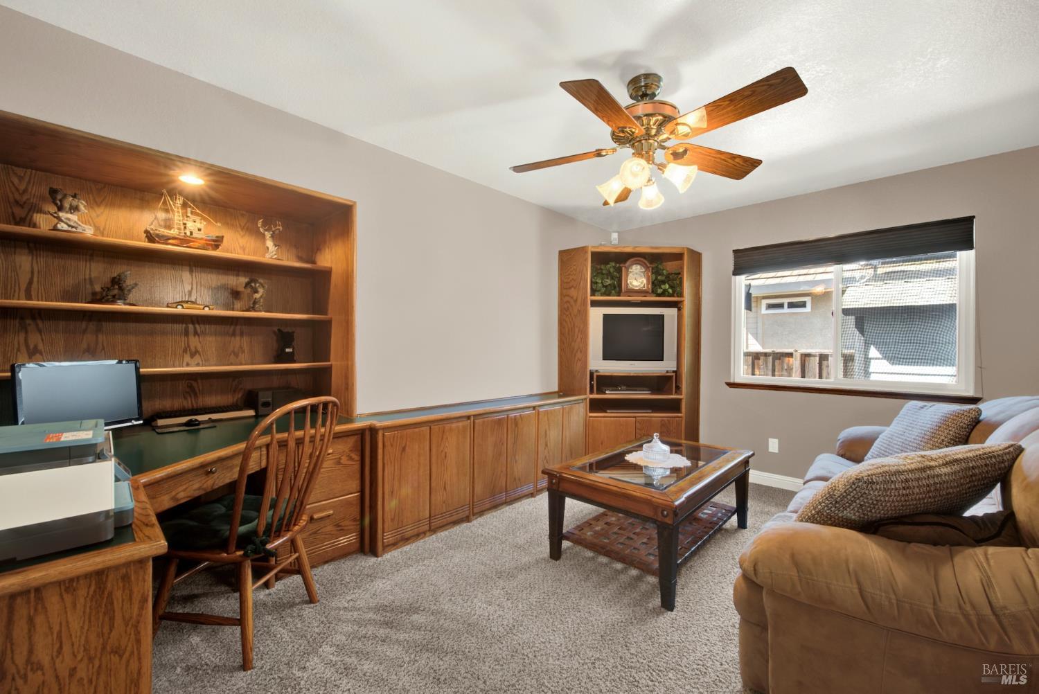 Detail Gallery Image 35 of 74 For 590 Laramie Way, Vacaville,  CA 95688 - 4 Beds | 3 Baths