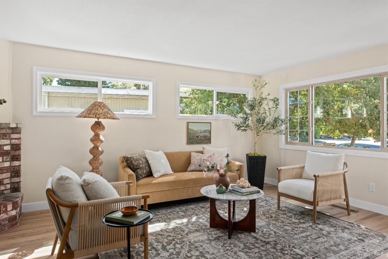Detail Gallery Image 13 of 37 For 1521 Ditty Ave, Santa Rosa,  CA 95403 - 3 Beds | 2 Baths