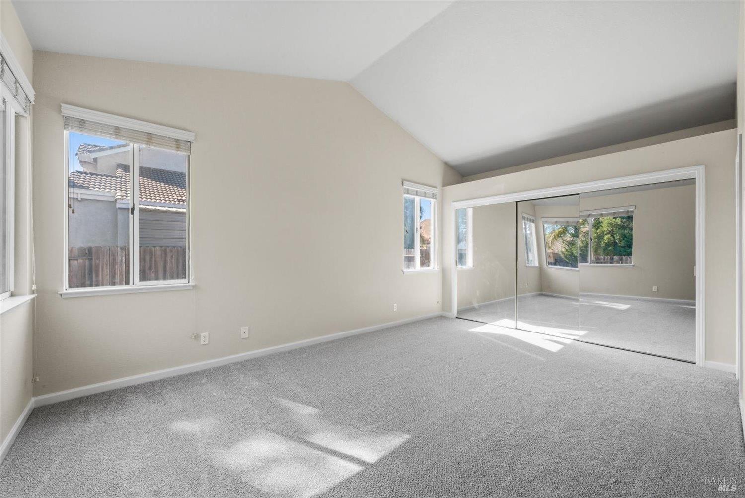 Detail Gallery Image 34 of 58 For 212 Laurelwood Way, Vacaville,  CA 95687 - 3 Beds | 2 Baths